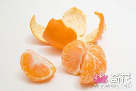 橘子皮用来养花效果不是一般的好偶