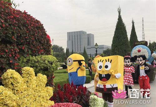 北京世界花卉大观园花游迎佳节