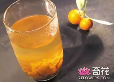 橘子皮泡水浇花